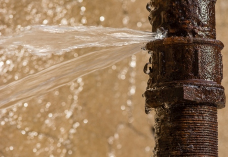 Don’t Ignore That Leak: Why Timely Pipe Repair Matters